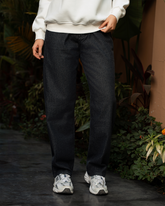 Black Straight-Fit Jeans — The Everyday Classic