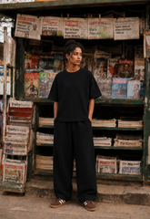 Relaxed fit - black