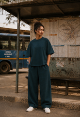 Relaxed-fit dark green