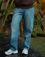 Light Blue Straight-Fit Jeans — The Everyday Classic